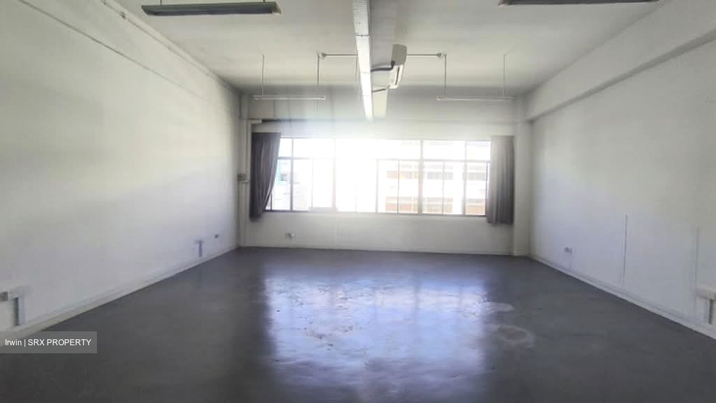 Sin Cheong Building (D20), Factory #575925591